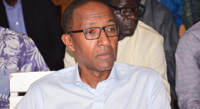 DÉBAT SUR LE POTENTIEL 3IÈME MANDAT : Abdoul Mbaye accuse Macky Sall et ses hommes d’avoir volontairement oublié une disposition transitoire