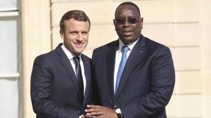 VISITE TRES ECONOMIQUE DE MACRON: Le Sénégal signe le plus gros marché mondial d’éclairage solaire avec Fonroche Eclairage