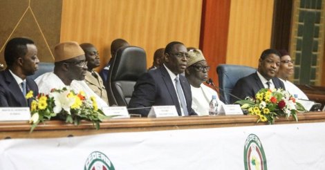 MACKY SALL AU FORUM DU PARLEMENT DE LA CEDEAO: «la Cedeao des peuples doit être «un espace sans rigidité frontalière, un espace sans tracasserie aucune»