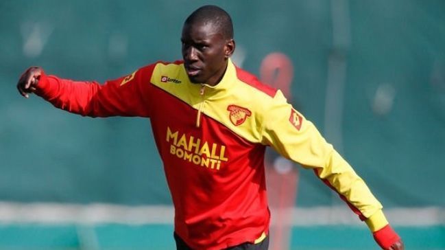 DEMBA BA TOUTES GRIFFES DEHORS: «Je vais faire taire les critiques»