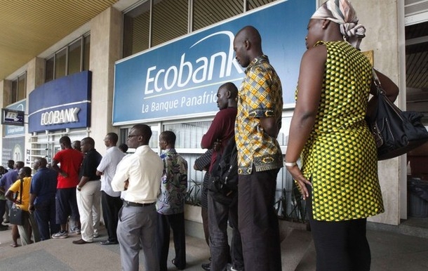 SCANDALE A ECOBANK: 320 millions disparaissent du compte d’un client, une dizaine d’agents «indexés», la Dic activée