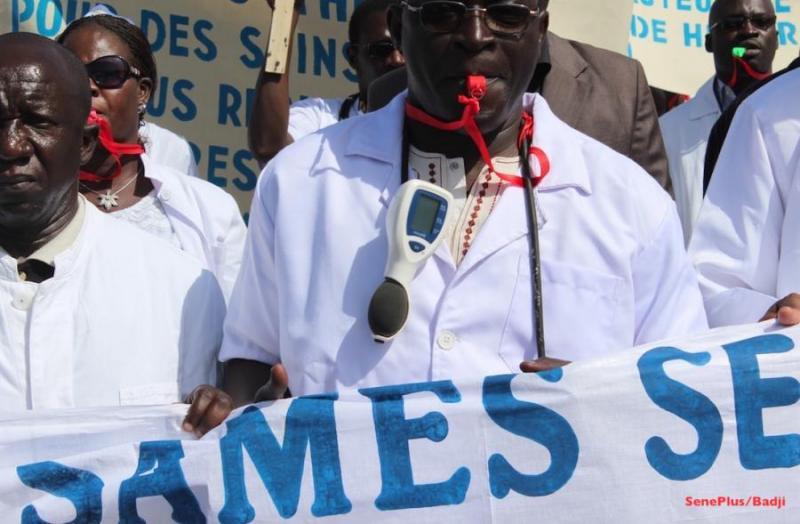 GROGNE A L’ORDRE DES MEDECINS DU SENEGAL: Un groupe de Professeurs et Docteurs fustige l’absence de renouvellement et la non-élucidation d’un trou de dizaines de millions