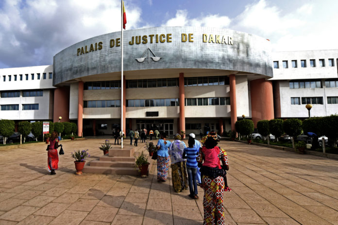 CONTENTIEUX ENTRE LA BANQUE RÉGIONALE DES MARCHÉS: Khadim Kébé, le fils de feu Ndiouga Kébé, condamné à plus de 6 milliards de francs