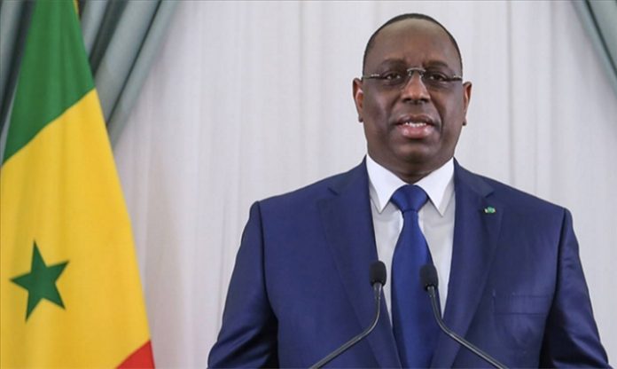 RISQUE DE DERAPAGES DANS LA FORMATION AUX METIERS DU PETROLE: Macky Sall appelle au contrôle et à la régulation du secteur