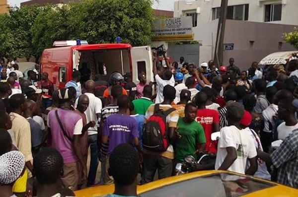 SUICIDE MANQUE A GUEDIAWAYE: Jean Mendy, 61 ans, plante un revolver dans sa bouche et tente de se tirer une balle