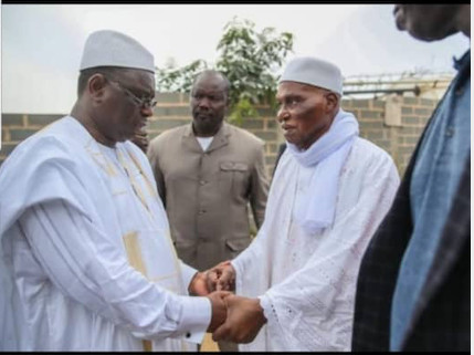 TOUT EN IMAGES : Retrouvailles et réconciliation entre "Père et fils" à la Grande mosquée de Massalikul Jinane