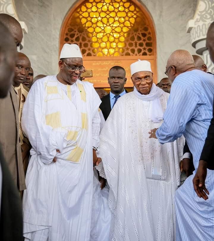 TOUT EN IMAGES : Retrouvailles et réconciliation entre "Père et fils" à la Grande mosquée de Massalikul Jinane