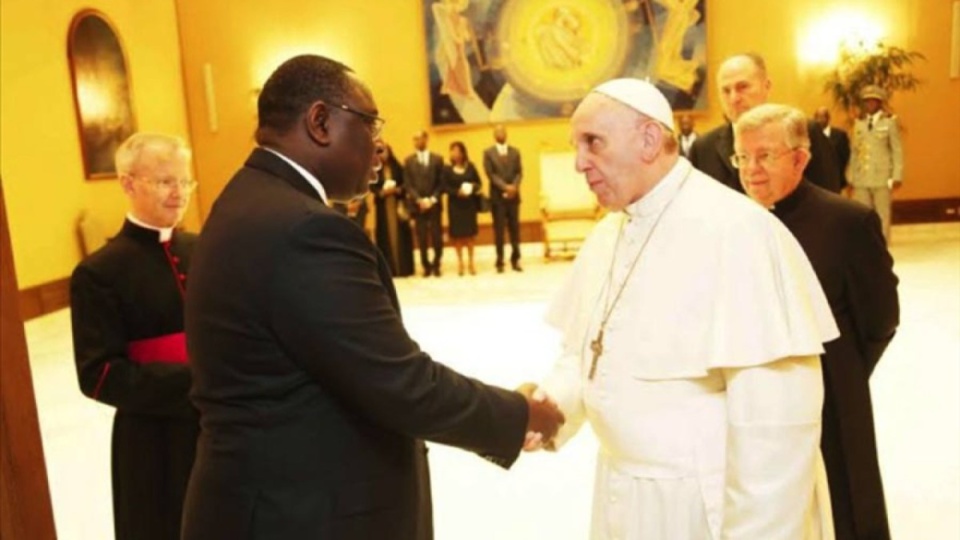 28 ans après le Pape Jean Paul 2: Macky Sall décroche une visite du Pape François au Sénégal