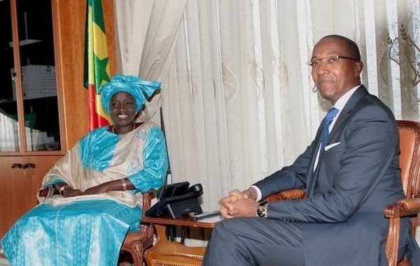 Seul un décès pouvait faire ça: les deux anciens Pm Abdoul Mbaye et Aminata Tall s'échangent des civilités