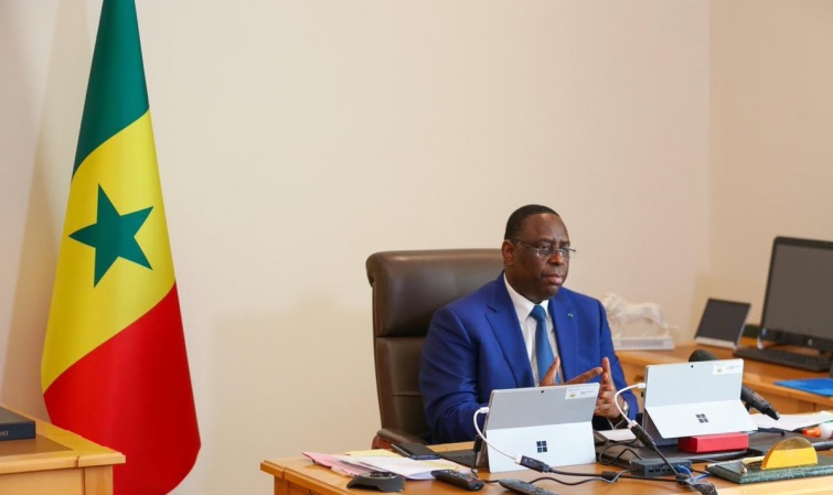 EXERCICE DE COMMUNICATION : MACKY SALL S’OUVRE AUX SÉNÉGALAIS DU WEB