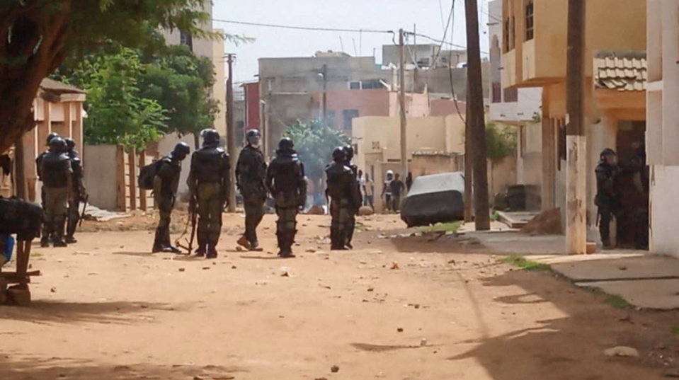 EXPULSION DES ANCIENS MILITAIRES ET LEURS FAMILLES DE TERME SUD (OUAKAM) SUITE A UNE DECISION DE JUSTICE: C’était chaud entre la gendarmerie et les occupants