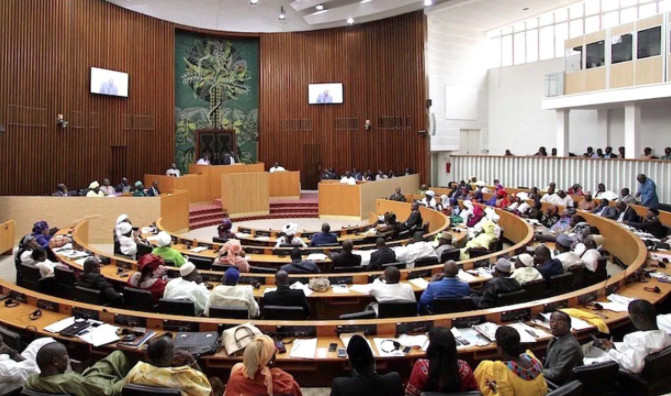 RENOUVELLEMENT DU BUREAU DE L’ASSEMBLÉE NATIONALE : Un seul changement : Abdou Mbow remplace Cissé Lo au poste de 1er vice-président