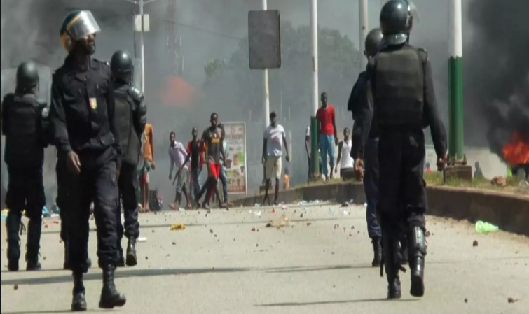 GUINÉE : UNE MISSION DIPLOMATIQUE INTERNATIONALE POUR DÉSAMORCER LES TENSIONS