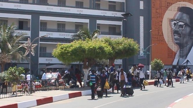 APRES 18 MOIS A LA DIRECTION DU COUD Les étudiants ont rendu un vibrant hommage à leur serviteur, Abdoulaye SaïdouSow