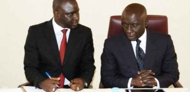 IDRISSA SECK DONNE DES GAGES À MACKY SALL ET DÉFEND SES INTÉRÊTS: Déthié Fall destitué de son poste de vice-président suite à ses critiques sur la gestion agricole