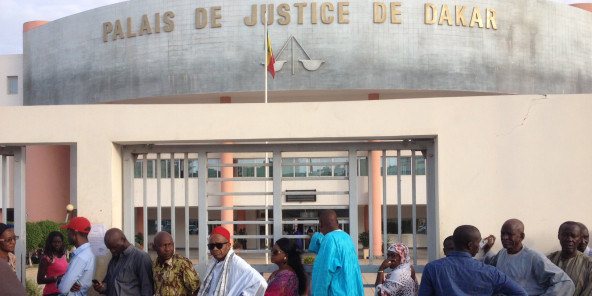 SA MÈRE AIDA SAGNA RISQUE 15 ANS DE RECLUSION CRIMINELLE POUR ACTE DE TERRORISME...: Pape Ousmane Badiane accuse son beau-père Lamine Ndiaye d'avoir entraîné sa génitrice dans cet embarras et promet de lui régler son compte