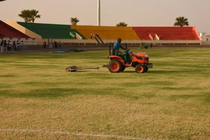 PELOUSE DU STADE LAT DIOR, PROBLEME D’ADDUCTION D’EAU: La Fsf annonce une bonne nouvelle