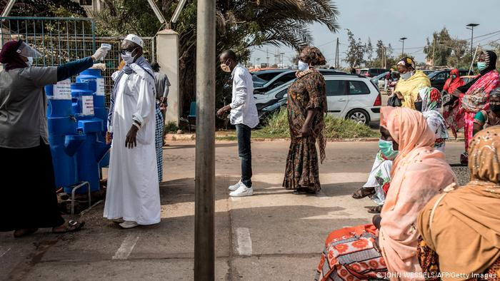 La situation du covid devient incontrôlable : 3969 cas et 32 décès en 10 jours, on frôle la catastrophe