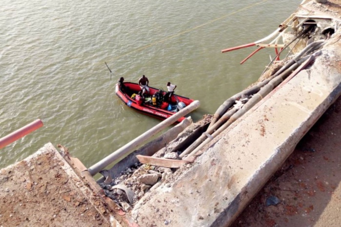 Fleuve Casamance : Encore un camion qui chute dans l'eau (un disparu).