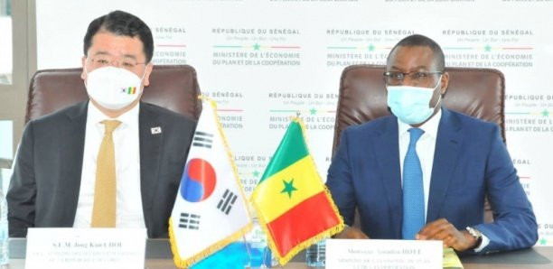 SEANCE DE TRAVAIL ENTRE AMADOU HOTT ET LE VICE-MINISTRE COREEN DES AFFAIRES ETRANGERES: Zoom sur les projets financés par la Corée au Sénégal