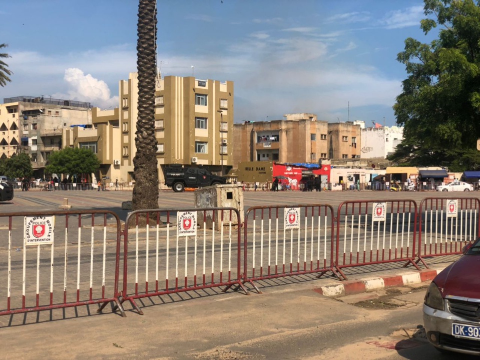 MARCHE CONTRE LA VIE CHÈRE La place de l’Obélisque quadrillée, une dizaine de manifestants arrêtés