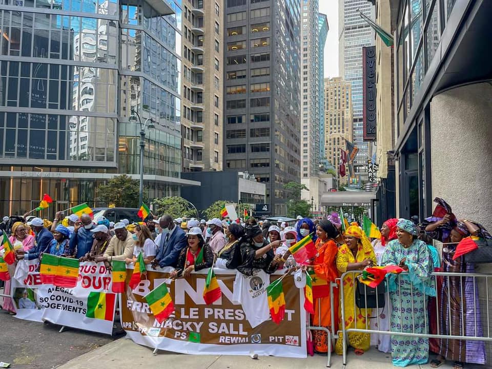 SEJOUR DU PRESIDENT MACKY SALL A NEW YORK Benno étouffe la manifestation de l’opposition et enchaine avec un méga meeting en plein Manhattan