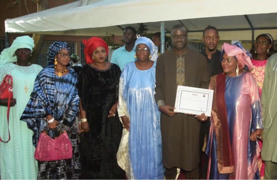 Célébration de la journée internationale des personnes handicapées :Ousseynou Diouf parrain de la soirée  offre un moulin à mil solaire aux handicapés du Centre de Promotion et de Réinsertion Sociale des Handicapés Moteurs de Thiès