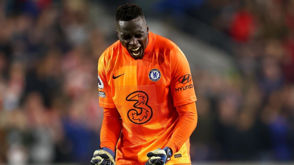 VAINQUEUR DU TROPHÉE JULES FRANÇOIS BOCANDE, ÉDOUARD MENDY REAGIT:  «Je continuerai à vous rendre fiers en club comme en sélection»