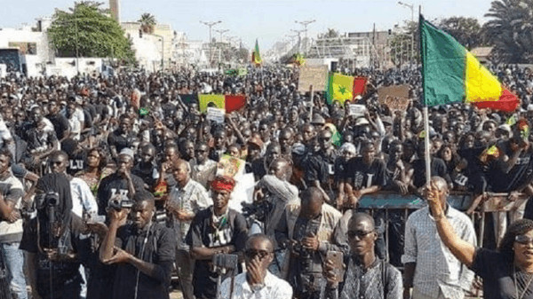 VASTE RASSEMBLEMENT DE LA SOCIÉTÉ CIVILE POUR SOUTENIR LE PEUPLE MALIEN