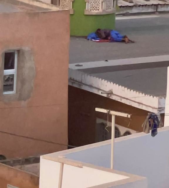 HOMOS SURPRIS EN PLEINS EBATS SEXUELS SUR LA TERRASSE DE LA MOSQUÉE DE SICAP KARACK :Le maître coranique reconnaît à la barre avoir couché avec le mineur de 16 ans, mais dit être possédé par un djinn