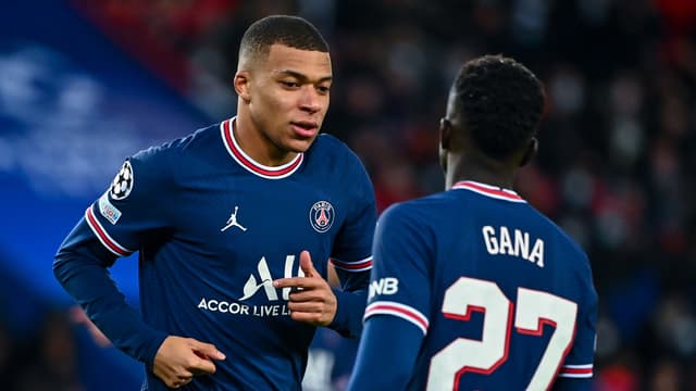 IDRISSA GANA GUEYE BLESSE MBAPPE A L’ENTRAINEMENT, LES SUPPORTERS PARISIENS SE DECHAINENT SUR LUI: Mbappé prend la défense du milieu de terrain sénégalais