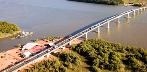 INAUGURATION DU PONT DE FOUNDIOUGNE : Macky désenclave son royaume d’enfance et rend hommage à Mandela