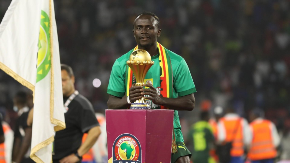 Sadio Mané va doter Bambaly d’un stade avec une pelouse