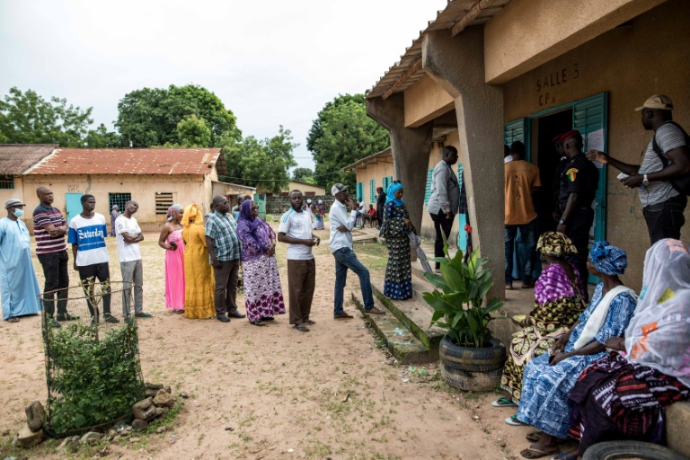 LE CAMP PRÉSIDENTIEL CLAME TOUJOURS SA VICTOIRE AUX LÉGISLATIVES : «L'Apr exige de la part de l’opposition le respect du verdict des urnes qui confère une majorité au Président Macky Sall»