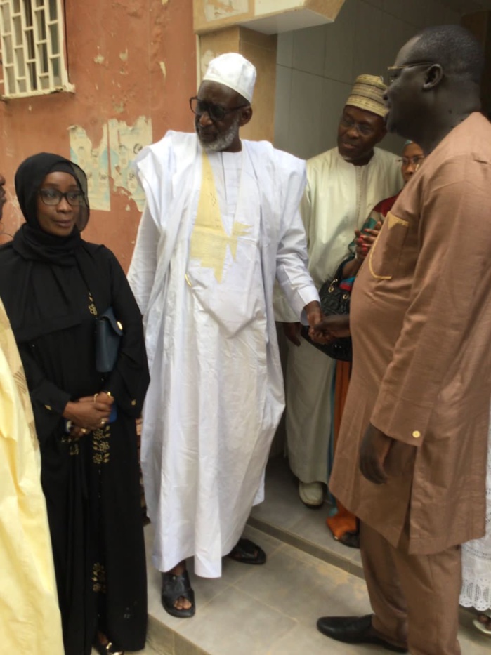 Inauguration de la Grande Mosquée Omarienne rénovée : Le Khalife Thierno Madani Tall souhaite la présence de l’ancien président Wade et de toute la classe politique.