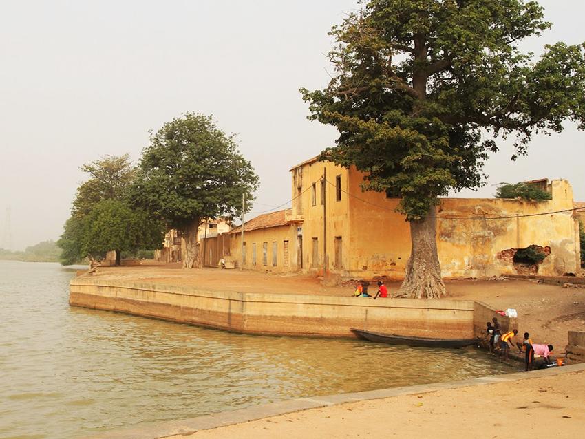 SITUATION HYDRAULIQUE DU FLEUVE SENEGAL:  L’onde de crue s’est déplacée à Podor, Dagana et Richard-Toll avec des risques de débordement du fleuve