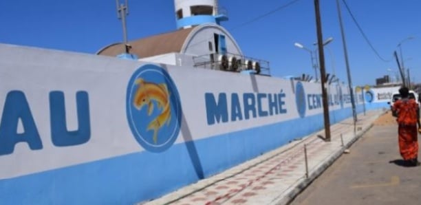 Passation de service au marché central au poisson : des injures et empoignades éclatent