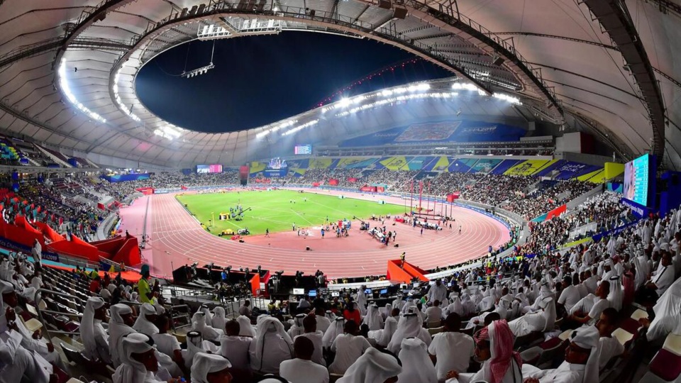 AU BALCON DU STADE DE DOHA