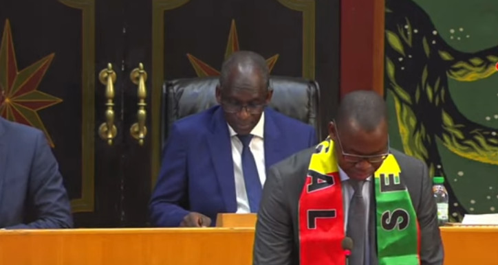 EXAMEN DU PROJET DE BUDGET DU MINISTERE DES SPORTS  :Yankhoba Diatara chante les louanges du Président Sall et sermonne les opposants