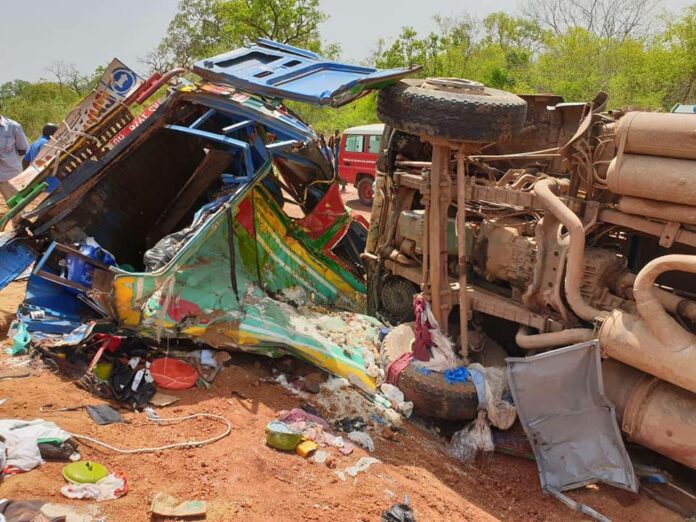 Collision entre deux camions à Malem Niani