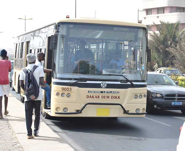 Les travailleurs de Dakar Dem Dikk se désolidarise de la grève