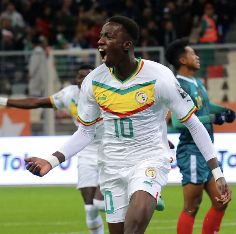 Qualifiés pour la finale du Championnat d’Afrique des Nations (Chan Algérie 2022) : les Lions locaux reçoivent le soutien de Yankhoba Diatara