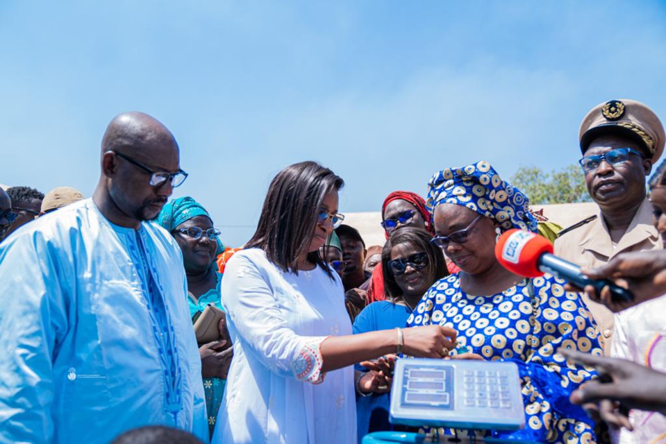 LE MINISTRE DE L'ÉCONOMIE SOCIALE ET SOLIDAIRE GÂTE LES FEMMES DE MÉDINA WANDIFA: Victorine Ndeye remet un important lot de matériels pour une meilleure transformation des produits agricoles et forestiers