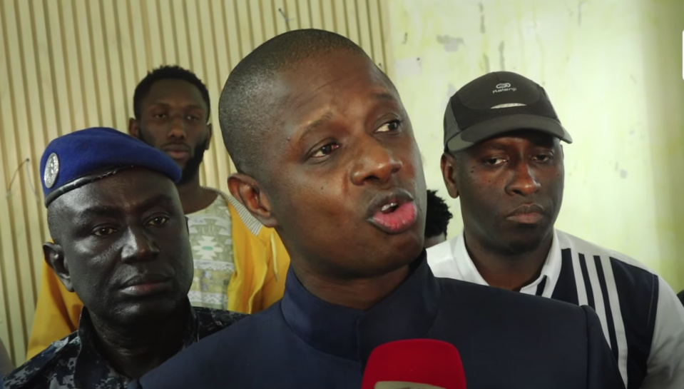 ANTOINE DIOME AU CHEVET DU PROPRIÉTAIRE DU MAGASIN DE TÉLÉPHONE VIDÉ PAR LES MANIFESTANTS-PILLEURS :«Faire des actes de saccage ne fait pas de vous un patriote. l’Etat garantira la sécurité des personnes et des biens. Déjà, une personne a été arrê