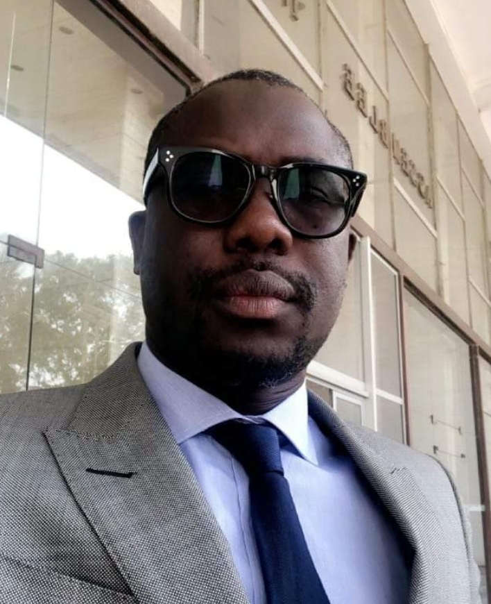 Pourquoi Macky Sall sera bel et bien candidat !  Abdoul Aziz Diop DEA Droit Public DG Miferso