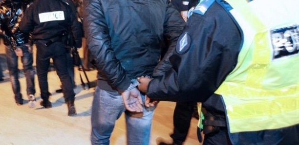 ITALIE : Un ambulant sénégalais interpellé après avoir menacé des policiers avec un tournevis