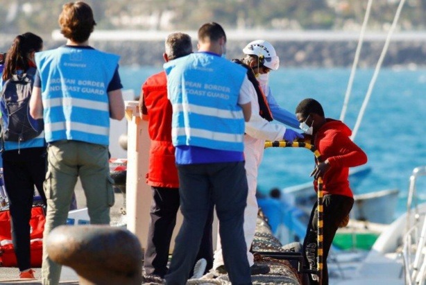 Cinq migrants retrouvés morts au large des Canaries