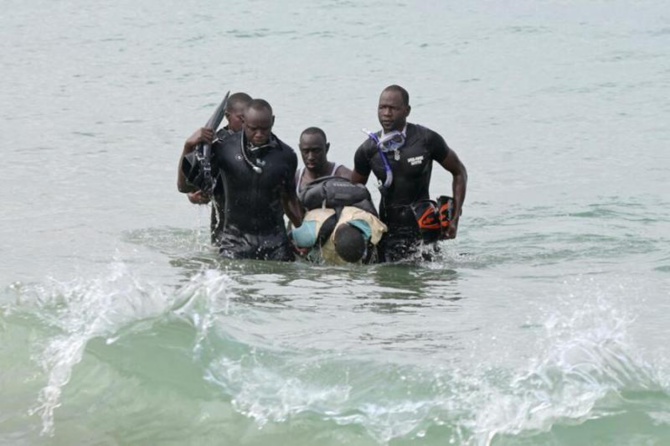 CHAVIREMENT DE PIROGUE DE CLANDESTINS AU LARGE DE MBOUR : La classe politique s’émeut et critique