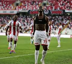 PREMIER BUT AVEC SIVASSPOR : Keita Baldé retrouve le chemin des filets 16 mois après