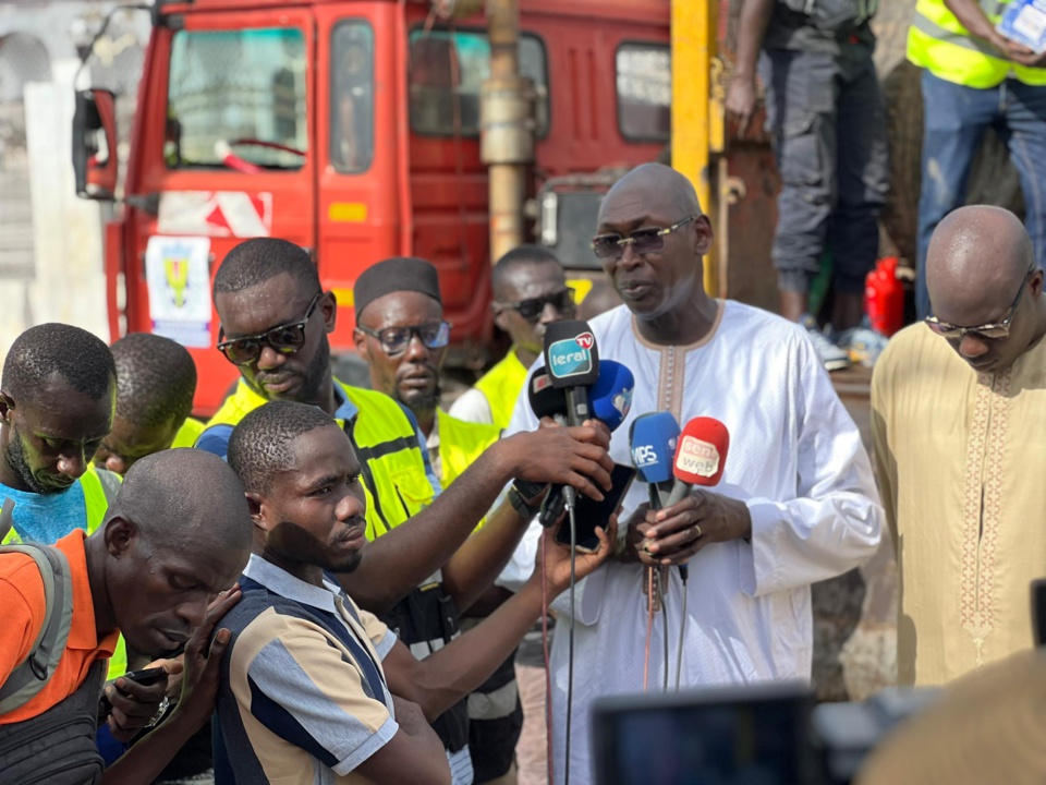 inondation à Touba: Le Maire de Dakar Barthélémy Dias au secours des populations  touchés